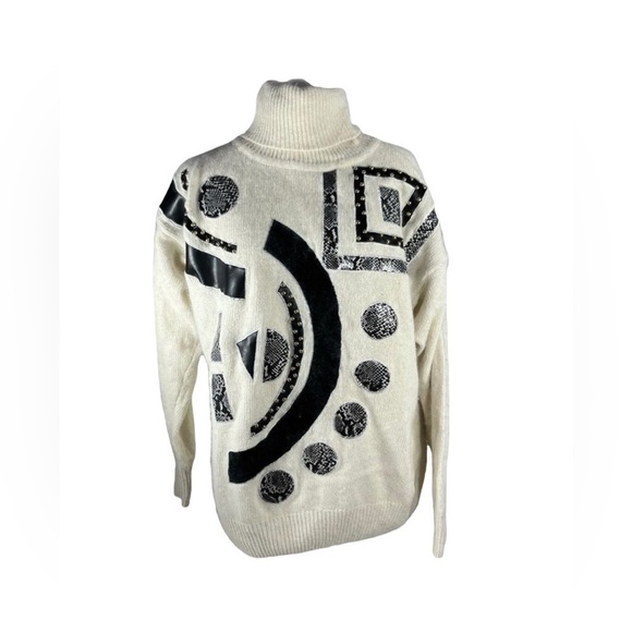 𝅺VICTORIA Plum turtleneck sweater silk angora lambswool fuzzy cream size L - Picture 3 of 11